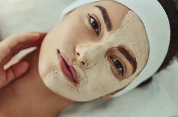 6+1 Bήματα περιποίησης για λιπαρά δέρματα!